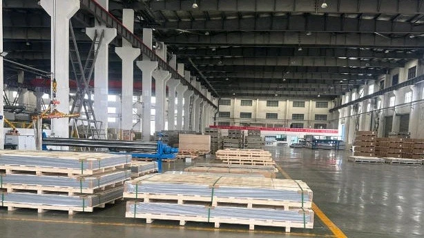 Stainless steel, carbon steel and alloy steel in stock Stainless steel, carbon steel and alloy steel in stock